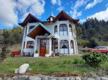 Campo · 300m² · 5 Ambientes · 2 Cocheras · Fracción en Venta en El Bolson Ruta 40 Km 1931, Casa, Zoom