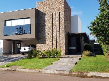 Casa de 5 ambientes, Guaymallén · Barrio Privado Hacienda de La Cruz - Casa en Venta