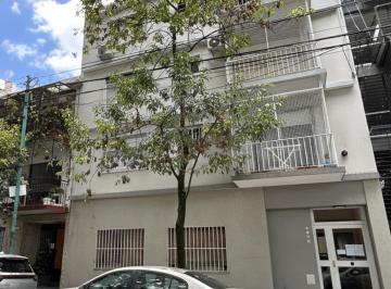 Departamento · 64m² · 3 Ambientes · Excelente y Amplio 3 Amb Al Frente con Balcon