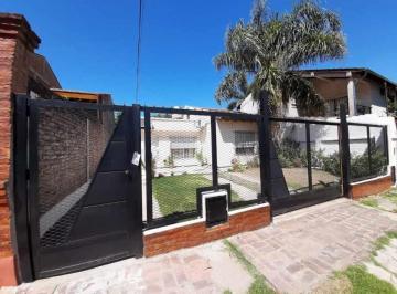 Casa · 170m² · 5 Ambientes · 1 Cochera · Casa en Venta en San Antonio de Padua Norte
