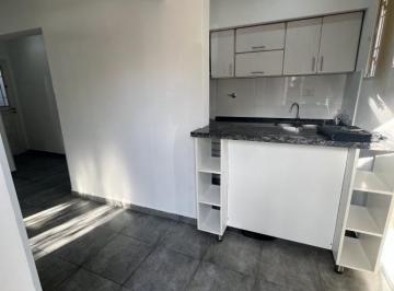 Casa de 2 ambientes, Lanús · Casa 2 Ambientes en Alquiler