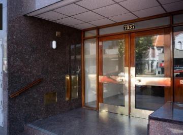 Departamento · 72m² · 3 Ambientes · Departamento - Banfield Oeste