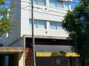 Local comercial · 233m² · Local - Escobar
