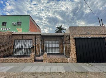 Casa · 85m² · 2 Ambientes · 2 Cocheras · Casa en Venta en Ituzaingó Norte