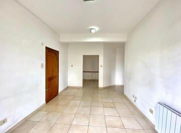 Departamento · 60m² · 2 Ambientes · 1 Cochera · Departamento 2 Amb en 3º Piso con Cochera - Merlo