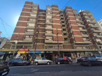 Departamento de 2 ambientes, Lomas de Zamora · Departamento 2 Ambientes en Excelente Ubicacion.