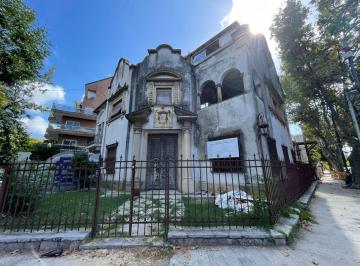 Local comercial · 400m² · 2 Ambientes · Local Comercial en Alquiler Ubicado en Villa Devoto