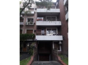 Departamento · 48m² · 2 Ambientes · 1 Cochera · Dpto 2 Amb. con Cochera Cerca de La Estacion!