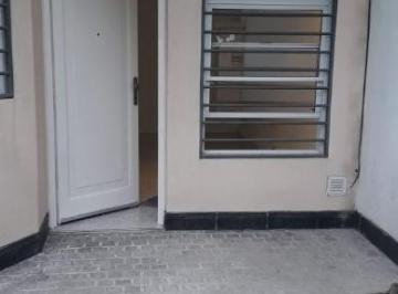 Casa de 2 ambientes, Morón · Casa PH en Alquiler en Haedo Centro Sur