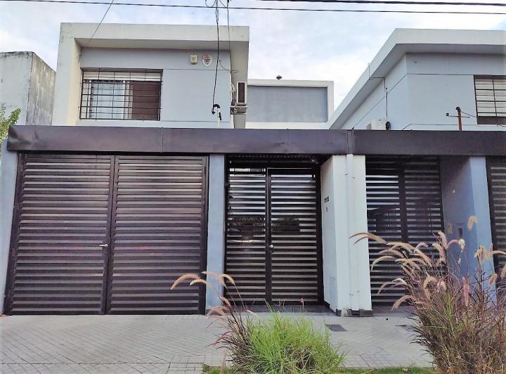 Casa · 135m² · 5 Ambientes · 1 Cochera