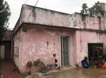 Casa de 4 ambientes, Almirante Brown · Casa Interna