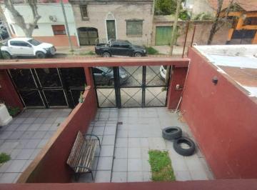 Casa de 4 ambientes, San Fernando · Triplex en Venta o Alquiler en Victoria