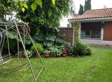 PH · 76m² · 3 Ambientes · 2 Cocheras · Casa en Propiedad Horizontal Al Frente de 3 Ambientes C/coch