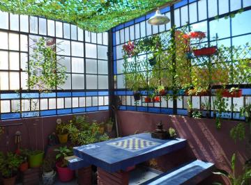 PH · 180m² · 7 Ambientes · Casa en Venta Rosario - PH - Tres Dorm. Amplios - Luminosa - Parrilla - Jardín de Invierno