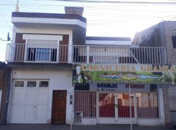 Casa · 210m² · 3 Dormitorios · 1 Cochera · Casa - Virrey del Pino