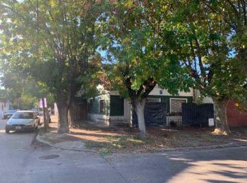 Casa · 185m² · 6 Ambientes · Casa con Departamento en Venta en Quilmes Oeste Centro