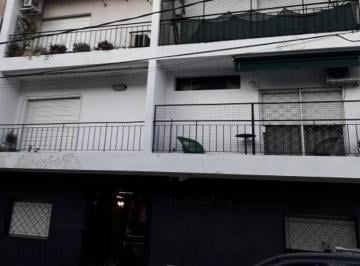 Departamento · 65m² · 3 Ambientes · Tres Ambientes Una Cuadra de La Estación