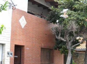 PH · 130m² · 6 Ambientes · 6 PH Chicos con Renta