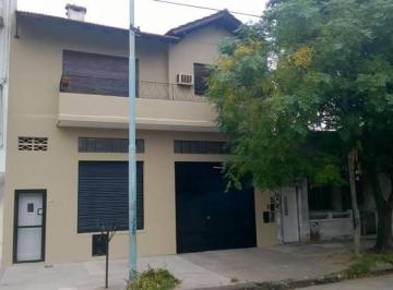 Bodega-Galpón · 140m² · Galpon con Trifasica