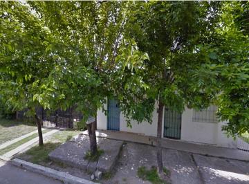 Casa de 3 ambientes, Presidente Perón · Dueño Vende Casa en Centro de Guernica - Gran Terreno - Apto Comercial