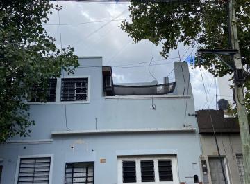 Casa de 3 ambientes, Lanús · Casa en Venta en Lanus Oeste. Apta Credito!