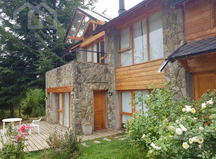 Hotel · 1200m²
