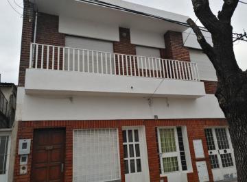 Casa · 80m² · 4 Ambientes · Venta Casa Planta Alta 3 Dorm. Barrio Azcuénaga