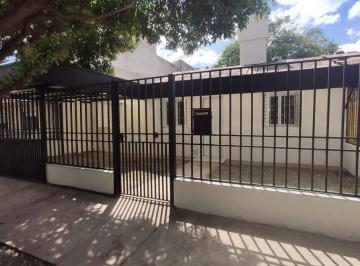 Foto · Casa en Alquiler Barrio General Artigas Al Lado de Tejas del Sur - 2 Dorm.