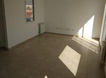 Casa · 300m² · 3 Ambientes · 2 Cocheras · Casa de 3 Ambientes a Estrenar