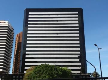 Oficina comercial , Catalinas · Laminar Plaza - Ing. Butty 200 - Catalinas - Capital Federal