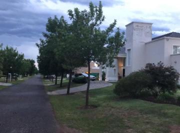 Foto · Alquiler Casa de en Country San Isidro Villa Allende