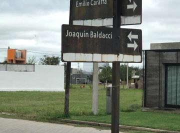Casa de 5 ambientes, Monte Cristo · Casa  a La Venta en Montecristo a Terminar – Barrio Turus  