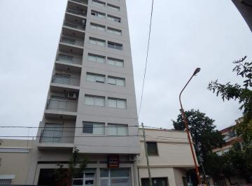 Departamento de 4 ambientes, Bahía Blanca · Sonia Muda Vende Departamento de Dos Dorm. en Zelarrayan 992