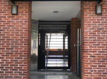 Garage , Almirante Brown · Cochera en El Centro de Adrogue