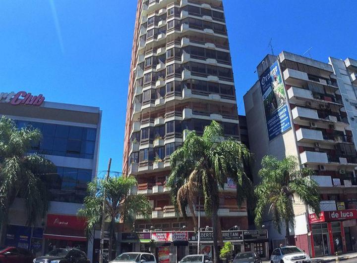 Departamento · 220m² · 5 Ambientes · 2 Cocheras