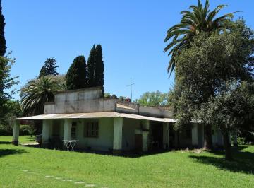Casa de 5 ambientes, Pilar · Casa de Época en Lote Único de 10.000 m².