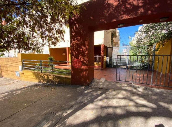 Departamento · 48m² · 3 Ambientes · 1 Cochera