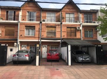 Casa de 4 ambientes, La Matanza · Triplex 4 Amb. con Cochera - Venta - Ramos Mejía