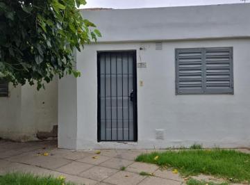 Departamento · 38m² · 2 Ambientes · Alberdi - a 2 Cuadras Colon 1 Dormitorio Patio Sin Expensas