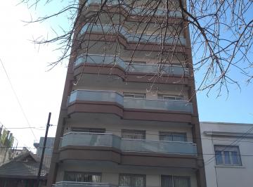 Departamento de 1 ambiente, Caballito · Caballito Monoambiente Contrafrente C/balcon 36 m². Piscina, Parrilla.