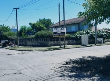 Casa de 4 ambientes, Morón · Ideal Emprendimiento S/ 3 Lotes de 10x33, 990 m²