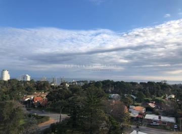 Foto1 · Apartamento de 2 Dorm. en Venta en Summer Tower, Punta del Este.