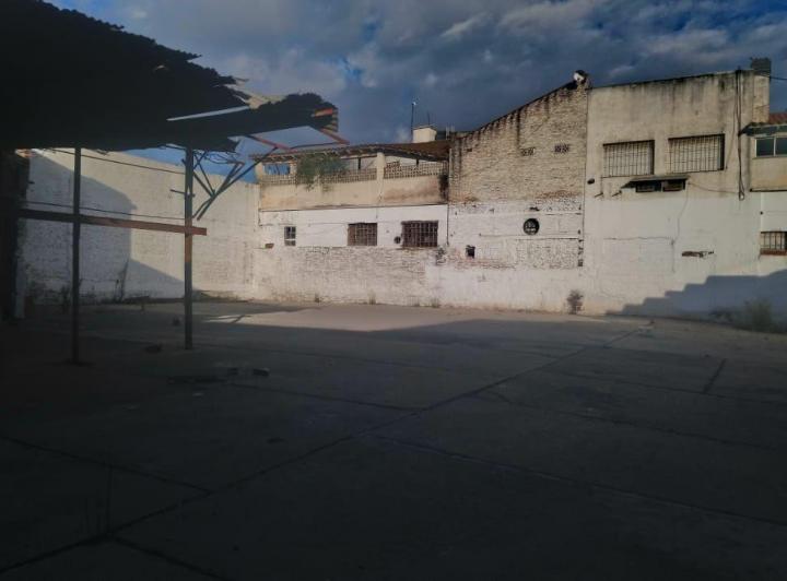 Bodega-Galpón · 600m²
