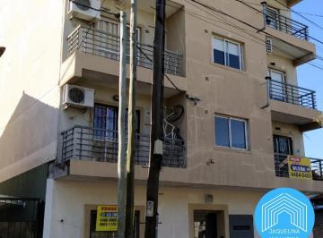 Departamento · 50m² · 3 Ambientes · Depto 3 Amb con Terraza Propia - Ramos Mejía