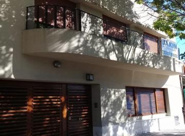 JAK-JAK-2803_2 · Casa 6 Ambientes. | Segurola 4126