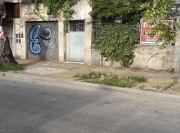 Casa de 3 ambientes, Tres de Febrero · Casa a Refaccionar