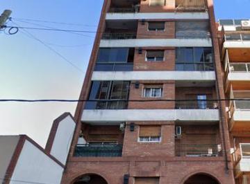 Departamento · 45m² · 2 Ambientes · 1 Cochera · Departamento - Lomas de Zamora