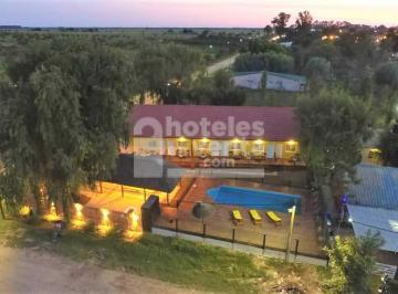 Hotel , Gualeguaychú · Complejo de Cabañas en Venta - 7 un - 24 Plazas - Sup. Terreno: 830 m²