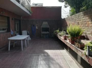 Departamento de 4 ambientes, La Paternal · Departamento 4 Ambientes con Dependencia Paternal