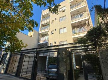Departamento · 52m² · 2 Ambientes · 1 Cochera · Departamento 2 Ambientes en Venta en Castelar Sur